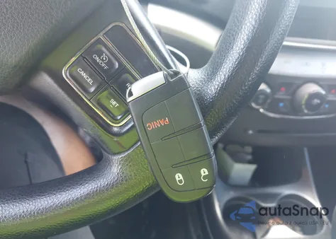 2014 Dodge Journey American Value Pkg z USA, uszkodzony, nr VIN 3C4PDCAB5ET164035